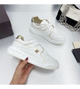 Valentino Egy Stud Alacsony Szárú Tornacipő Unisex Borjúbőr Fehér/Arany