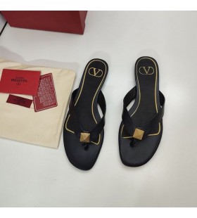 Valentino Egy Stud Flip-Flop Diák Női Borjúbőr Fekete