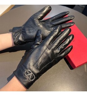 Valentino Criostail VLogo SÃ­niÃº LÃ¡mhainnÃ­ Le Straps Mban Sheepskin Dubh