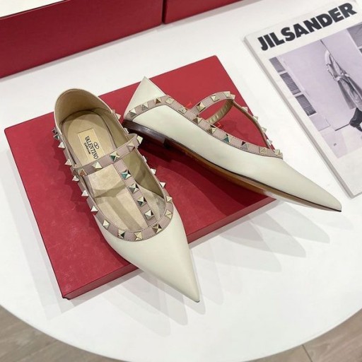 Valentino Ballerine Rockstud In Con T-Strap Donna In Vernice Beige