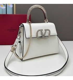 Valentino SmÃ¥ Vsling Veske Med Krokodille Skinn og Jewel Broderi I Kalveskinn Hvit