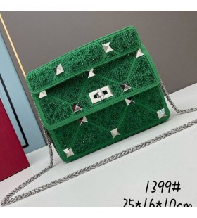 Valentino Middels Romerske Stud skulderveske Med Kjede og Glitrende Krystaller I Semsket skinn GrÃ¸nn