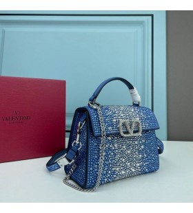 Valentino Mini Vsling Veske Med Glitrende Krystaller I Kalveskinn BlÃ¥/Hvit