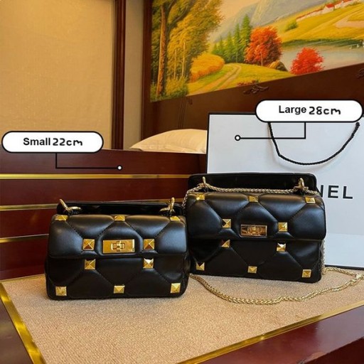 Ovocné Roman Stud Taška Cez Rameno V Nappa Koža Čierna