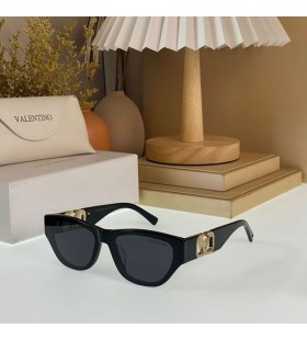 Sunčane Naočale, Valentino VA1118 U Kvadratni Ацетатной Ivicom S Kristalima Vlogo Crna / Zlatna