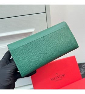 Valentino Stora VLogo Signatur Bifold Plånbok I Kornig Kalvskinn Grön