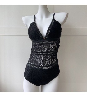 Valentino En Bit BaddrÃ¤kt Kvinnor Spets Svart