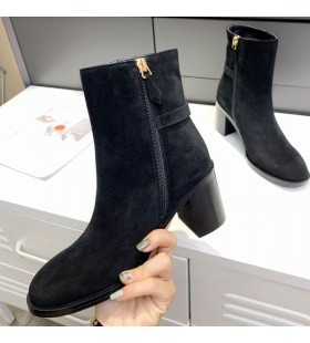 Valentino VLogo Signature Yarım çizmeler 65MM Kadın Süet Siyah