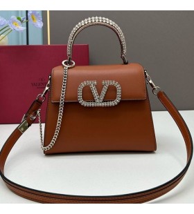 Dana Derisi Kahverengi Timsah Derisi ve MÃ¼cevher Ä°ÅŸlemeli Valentino KÃ¼Ã§Ã¼k Vsling El Ã‡antasÄ±