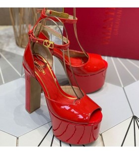 Valentino Tan-Go Sandalias De Plataforma Con Correa En El Tobillo De Las Mujeres De Cuero De Patente Rojo