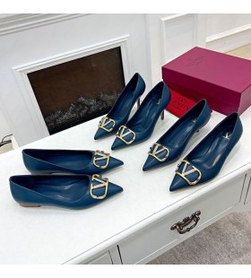 فالنتينو VLogo التوقيع مضخات مع بلورات المرأة جلد العجل الأزرق