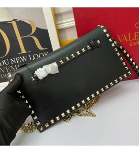 Valentino Suuri Rockstud Rannekoru Kytkin, Jossa Ketjun Vuonna Vasikannahka Musta/Kulta