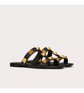 Valentino Roman Stud Dioja Naisten Vasikannahka Musta