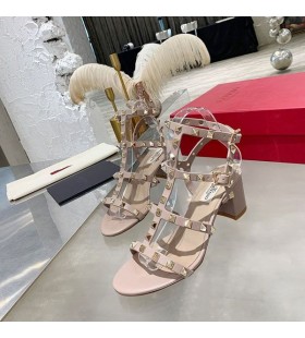 Valentino Rockstud Σανδάλια Με Λουράκι Στον Αστράγαλο Γυναικών Taupe Δέρμα Μοσχαριού