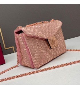 Valentino ÎœÎ¹ÎºÏÏŒ Î£Ï„Î®ÏÎ¹Î³Î¼Î± Crossbody Î¤ÏƒÎ¬Î½Ï„Î± ÎœÎµ Ï„Î·Î½ Î‘Î»Ï…ÏƒÎ¯Î´Î± ÎºÎ±Î¹ Î»Î±Î¼Ï€ÎµÏÎ¬ ÎšÏÏÏƒÏ„Î±Î»Î»Î± Î£Îµ Î¡Î¿Î¶ Î£Î¿Ï…Î­Ï„